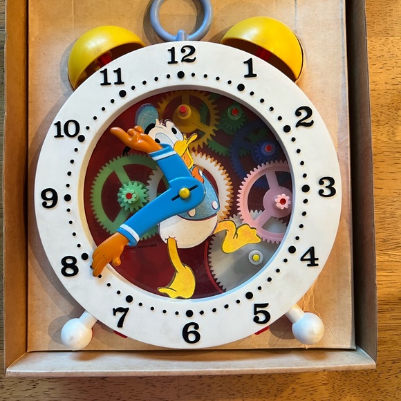 Vintage Donald Duck Tell-time clock - Picture 3 of 4